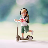 Thumbnail for Lundby Dockhusdocka med sparkcykel