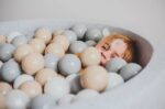 MeowBaby Safari Bollhav i bomull med 250 bollar barn